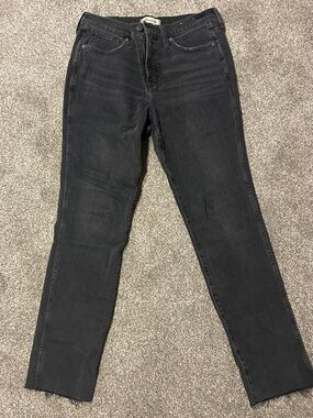 Never worn Madewell Stovepipe Jeans - black